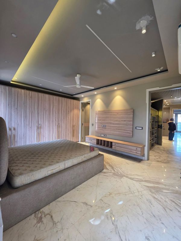 5 BHK for rent in Palam Vihar, Gurugram — semi-furnished — 974 sq.ft — Ansal Plaza Gurgaon