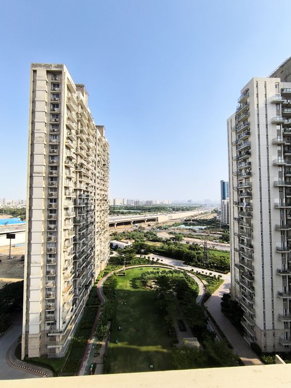 5 BHK for rent in Sector 102, Gurugram — semi-furnished — 2151 sq.ft — Conscient Heritage Max