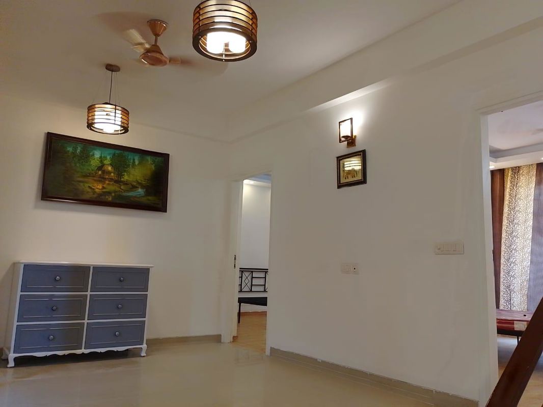 5 BHK for rent in Sector 106, Gurugram — semi-furnished — 1760 sq.ft — Paras Dews