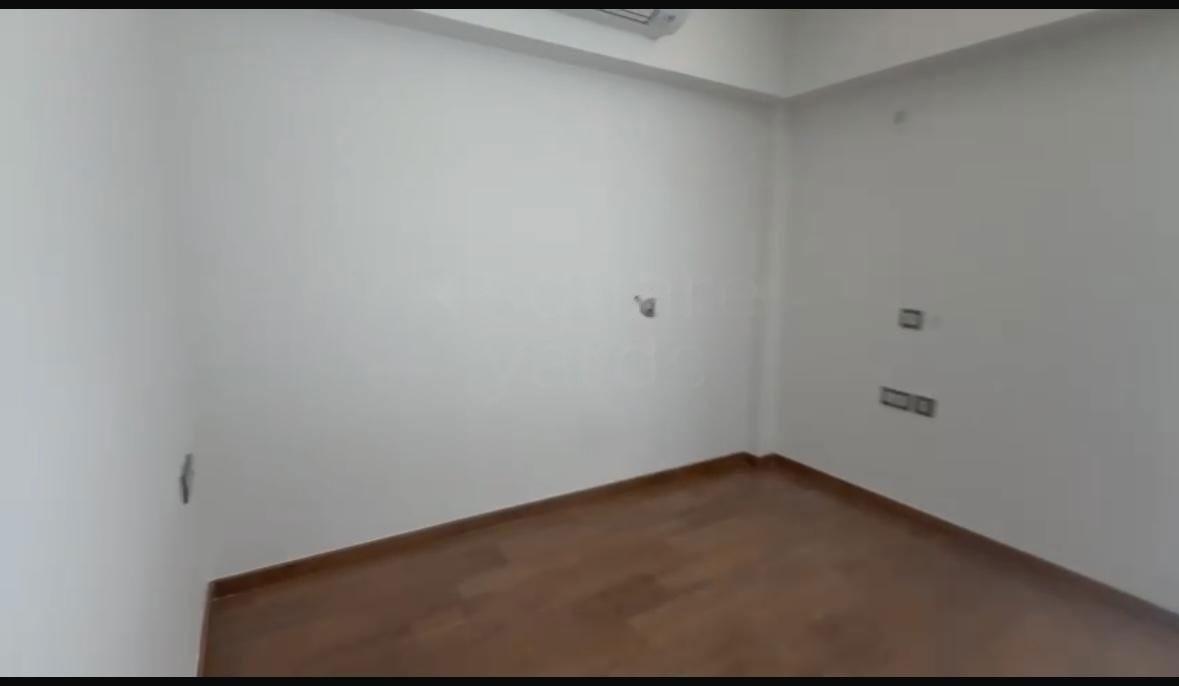5 BHK for rent in Sector 10a, Gurugram — furnished — 3938 sq.ft