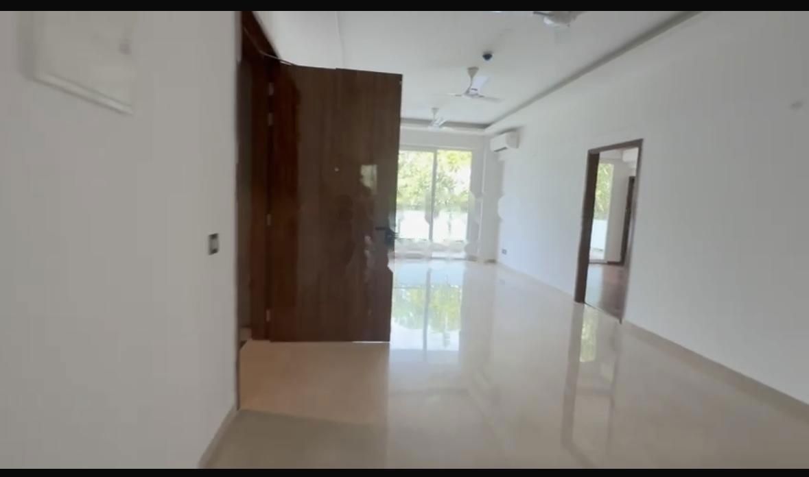 5 BHK for rent in Sector 10a, Gurugram — semi-furnished — 3150 sq.ft