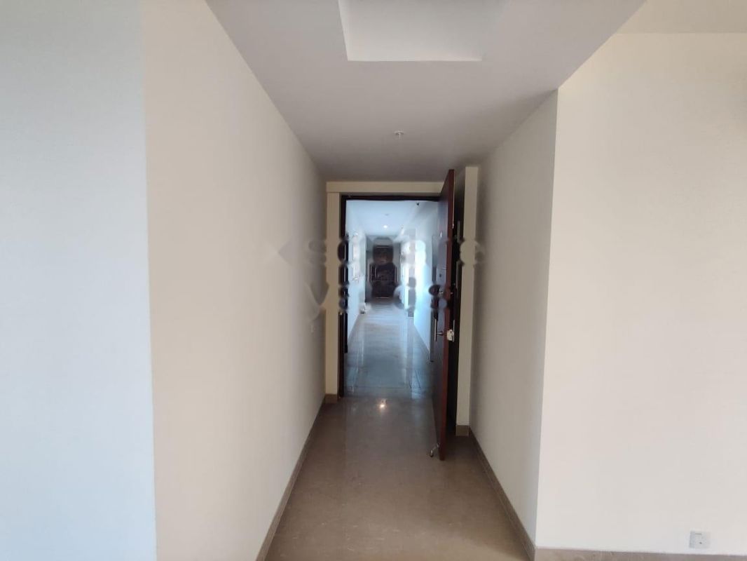 5 BHK for rent in Sector 10a, Gurugram — furnished — 6300 sq.ft