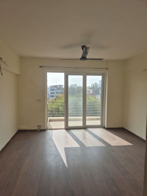 5 BHK for rent in Sector 110a, Gurugram — semi-furnished — 1954 sq.ft — Mahindra Aura