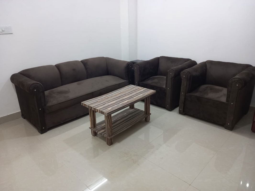 5 BHK for rent in Sector 111, Gurugram — furnished — 977 sq.ft