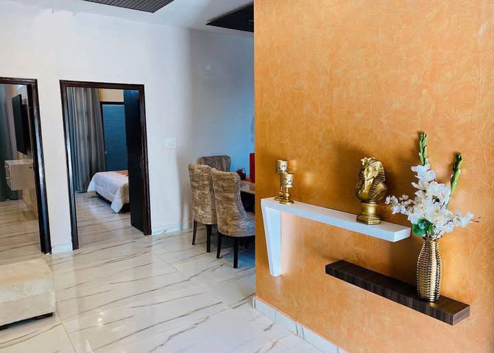 5 BHK for rent in Sector 22b, Gurugram — furnished — 450 sq.ft