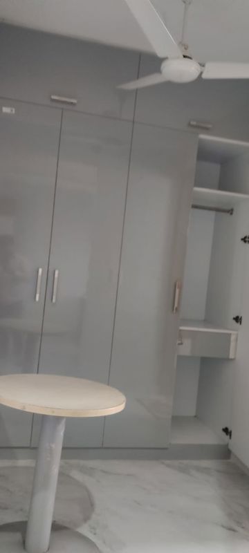 5 BHK for rent in Sector 23, Gurugram — semi-furnished — 1400 sq.ft — Ansal Plaza Sector-23
