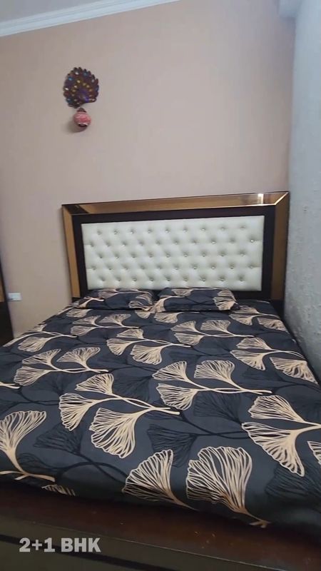 5 BHK for rent in Sector 23, Gurugram — semi-furnished — 1600 sq.ft — Ansal Plaza Sector-23