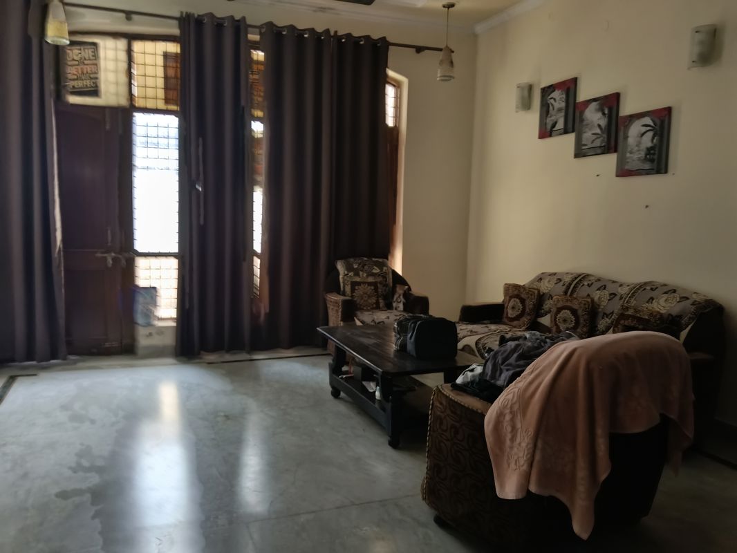 5 BHK for rent in Sector 23, Gurugram — furnished — 1200 sq.ft