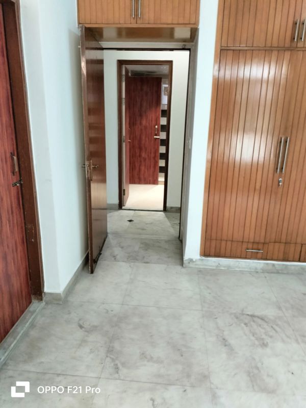5 BHK for rent in Sector 28, Gurugram — semi-furnished — 1450 sq.ft — Suncity Essel Tower