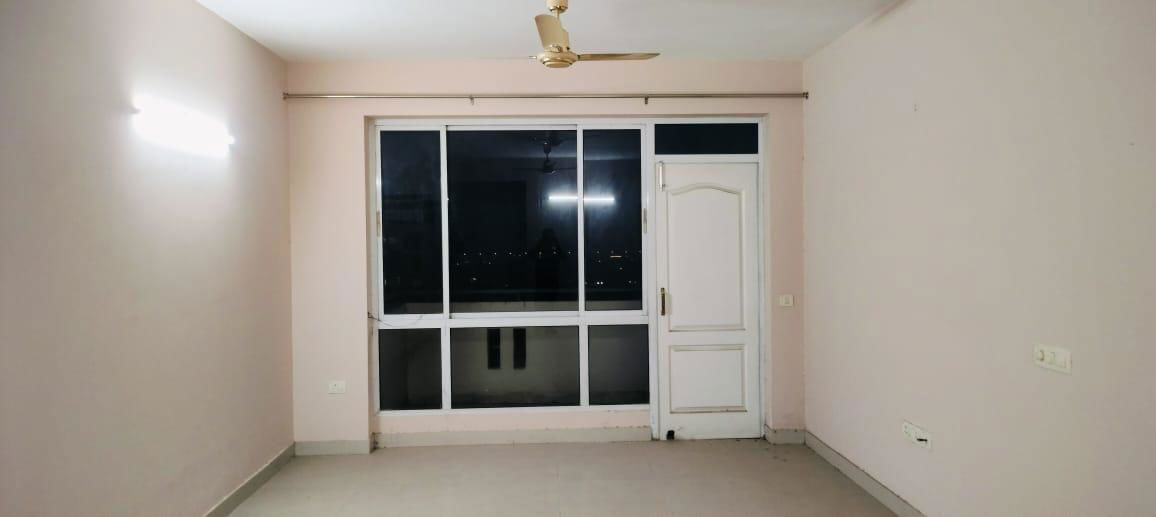 5 BHK for rent in Sector 3, Gurugram — semi-furnished — 1918 sq.ft — Bestech Park View Residency