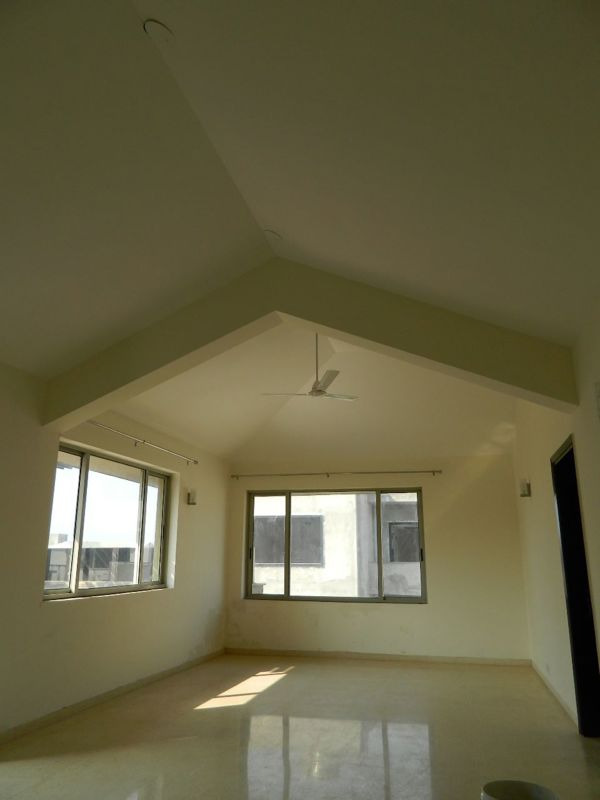 5 BHK for rent in Sector 33, Gurugram — semi-furnished — 500 sq.ft — Unitech The Villas