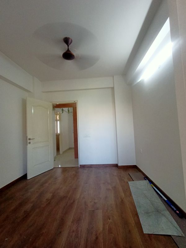 5 BHK for rent in Sector 35, Gurugram — semi-furnished — 1444 sq.ft