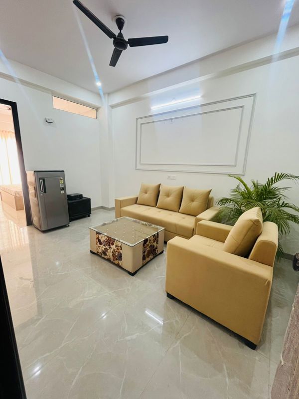 5 BHK for rent in Sector 38, Gurugram — furnished — 435 sq.ft — SAS Tower