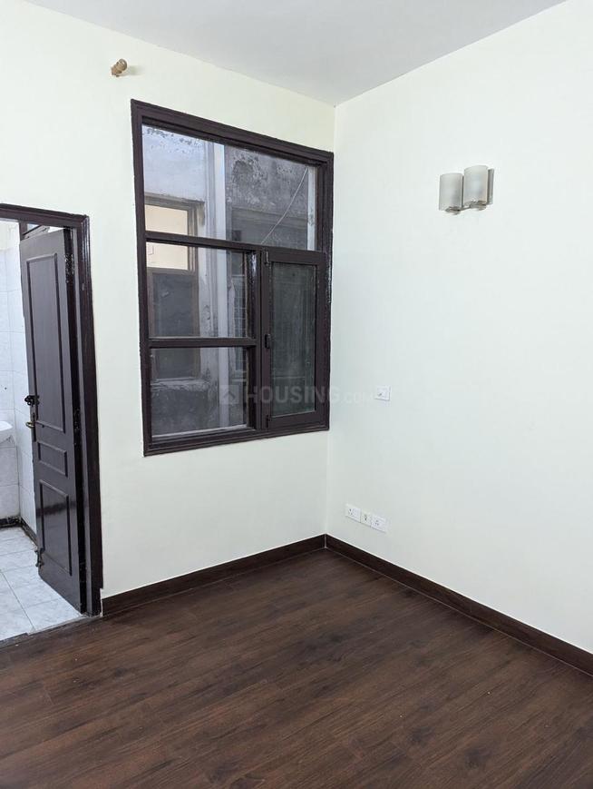 5 BHK for rent in Sector 40, Gurugram — semi-furnished — 3000 sq.ft