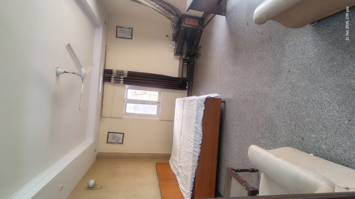 5 BHK for rent in Sector 40, Gurugram — furnished — 320 sq.ft — Saurabh Niwas