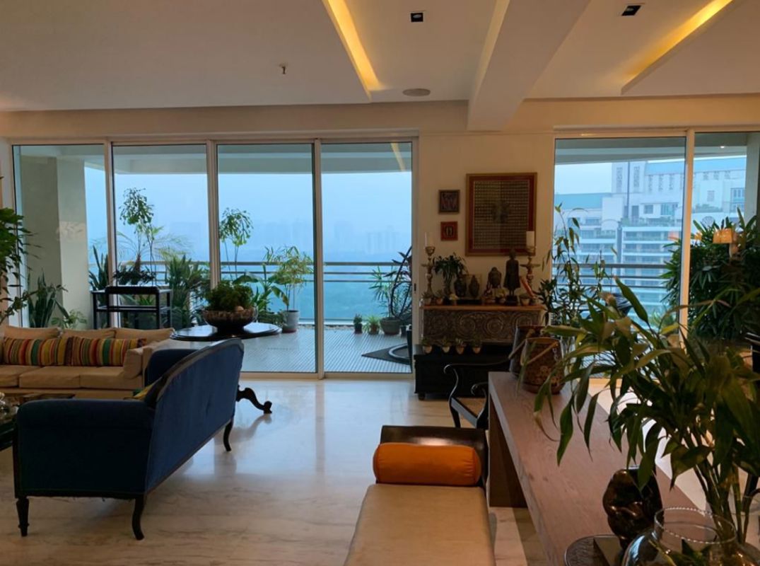 5 BHK for rent in Sector 42, Gurugram — semi-furnished — 5800 sq.ft — DLF The Aralias