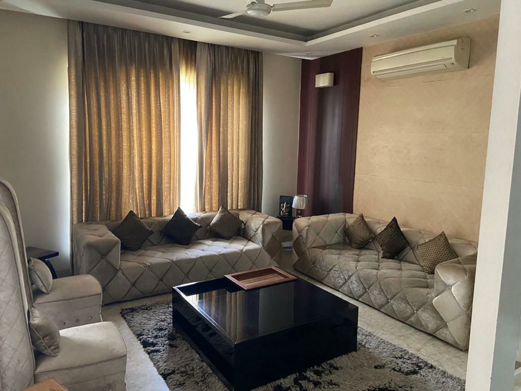 5 BHK for rent in Sector 45, Gurugram — semi-furnished — 6000 sq.ft