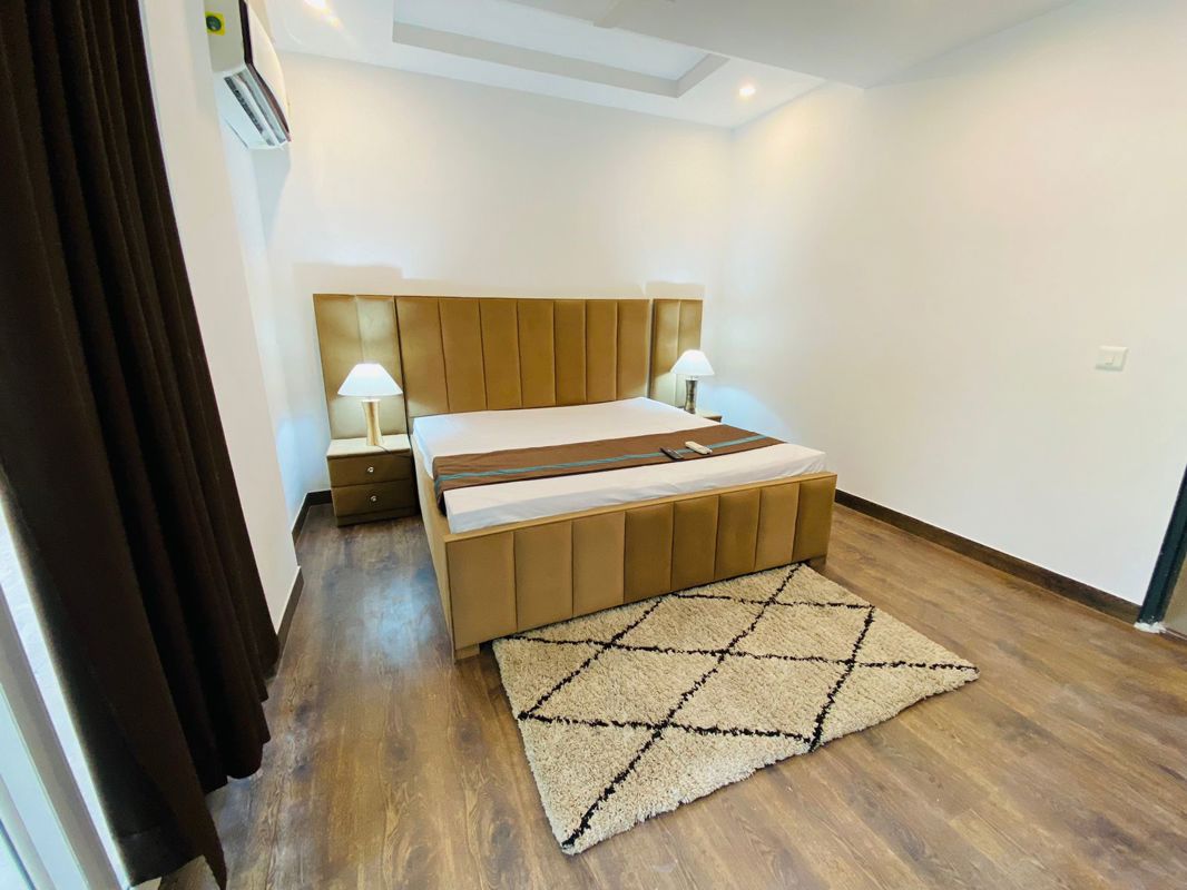 5 BHK for rent in Sector 46, Gurugram — furnished — 900 sq.ft