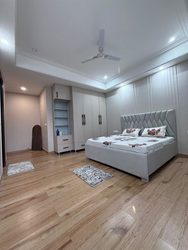 5 BHK for rent in Sector 46, Gurugram — furnished — 322 sq.ft