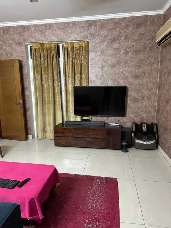 5 BHK for rent in Sector 47, Gurugram — semi-furnished — 2027 sq.ft — Unitech Uniworld Gardens