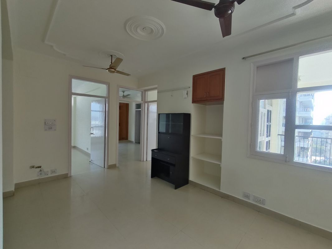 5 BHK for rent in Sector 47, Gurugram — semi-furnished — 2200 sq.ft — New Media CGHS Ltd