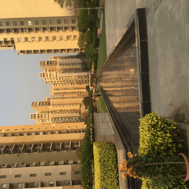 5 BHK for rent in Sector 47, Gurugram — semi-furnished — 2027 sq.ft — Unitech Uniworld Gardens