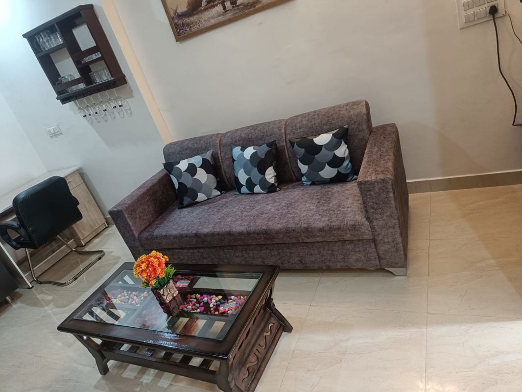 5 BHK for rent in Sector 47, Gurugram — semi-furnished — 2350 sq.ft — Bestech Park View Spa