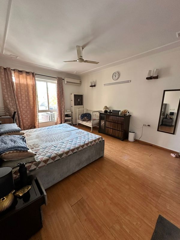 5 BHK for rent in Sector 49, Gurugram — semi-furnished — 2160 sq.ft — Bestech Park View City 2