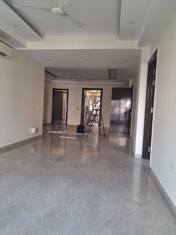 5 BHK for rent in Sector 49, Gurugram — semi-furnished — 2700 sq.ft — S S Southend