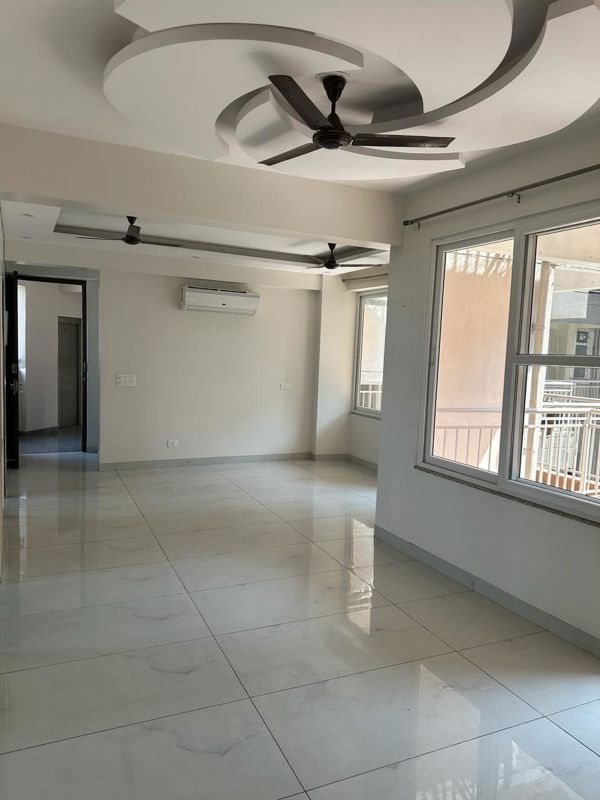 5 BHK for rent in Sector 52, Gurugram — semi-furnished — 1870 sq.ft — Ram Shanti Flat