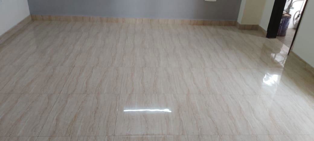 5 BHK for rent in Sector 52, Gurugram — semi-furnished — 1550 sq.ft — Ardee City