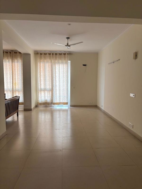 5 BHK for rent in Sector 57, Gurugram — semi-furnished — 2460 sq.ft — BPTP Freedom Park Life