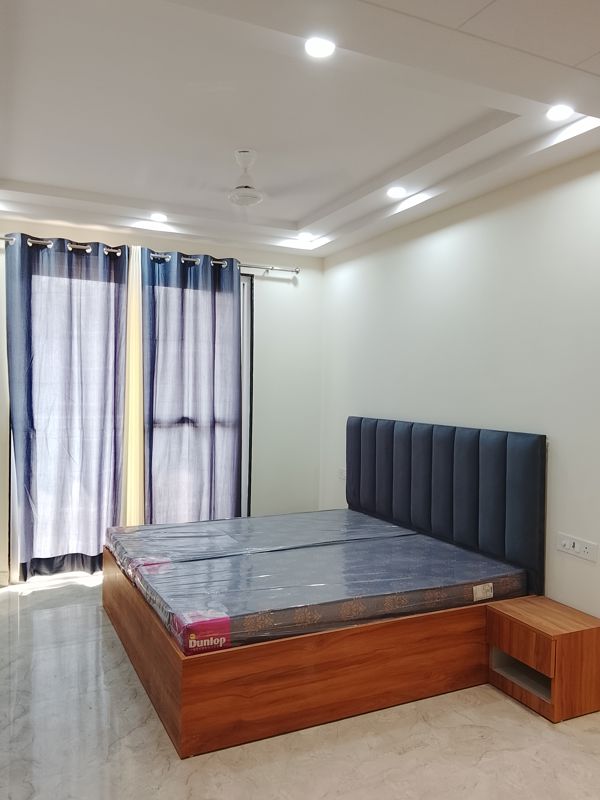 5 BHK for rent in Sector 57, Gurugram — furnished — 700 sq.ft — Empire Floors