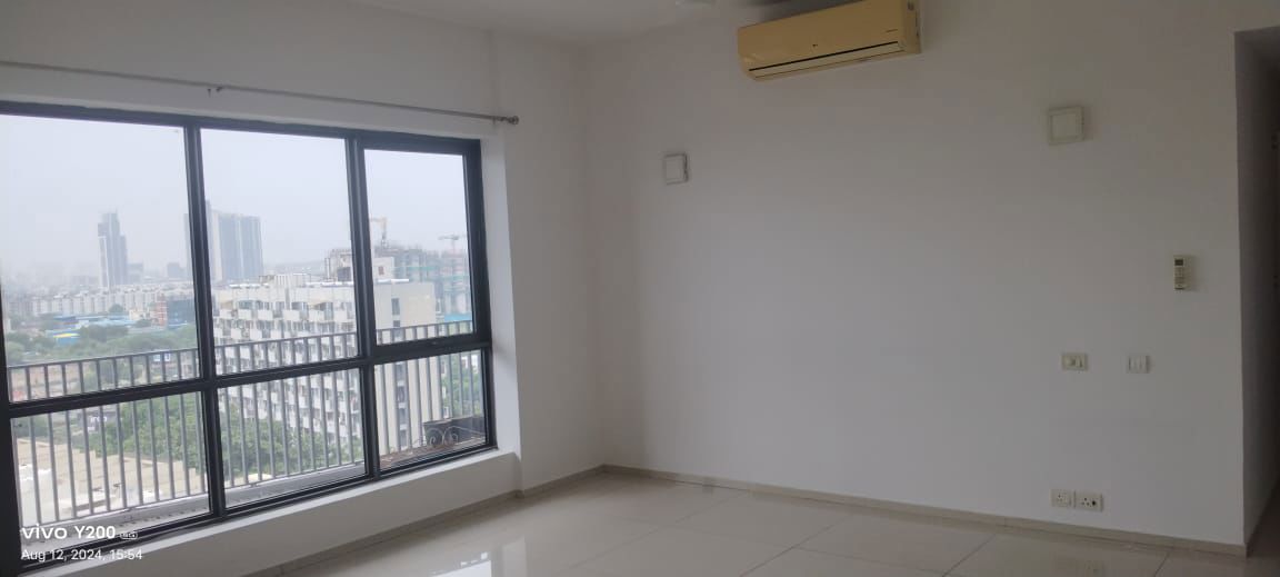 5 BHK for rent in Sector 58, Gurugram — semi-furnished — 2428 sq.ft — Ireo The Grand Arch