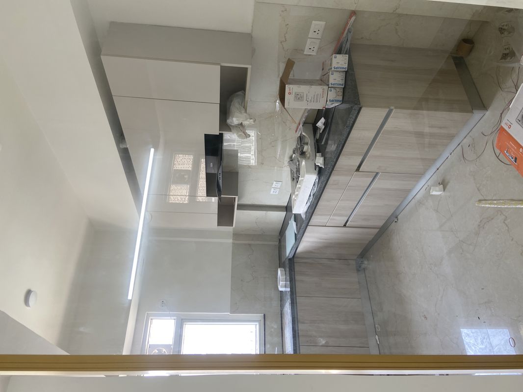 5 BHK for rent in Sector 61, Gurugram — semi-furnished — 1158 sq.ft — Smart World Orchard