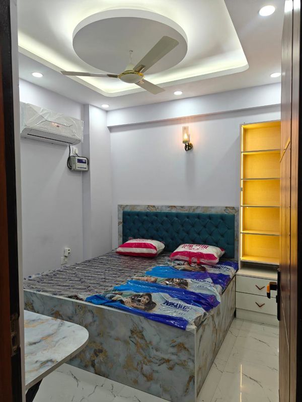 5 BHK for rent in Sector 62, Gurugram — furnished — 800 sq.ft — Pivotal Paradise