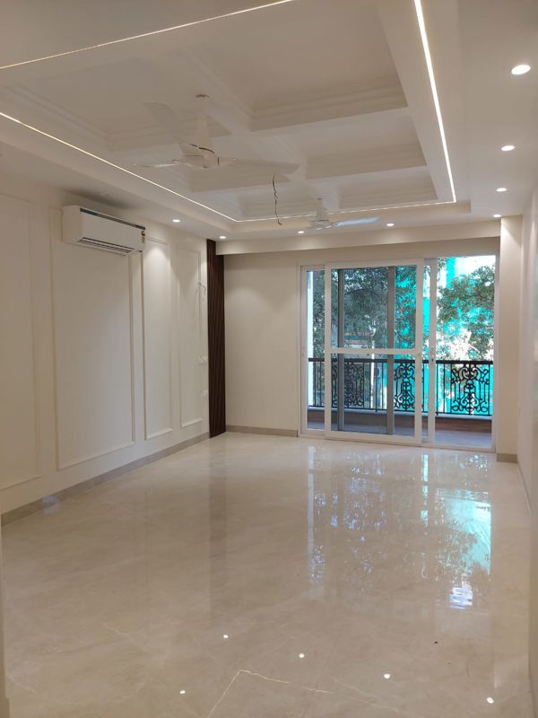 5 BHK for rent in Sector 62, Gurugram — semi-furnished — 1996 sq.ft — Conscient Heritage One