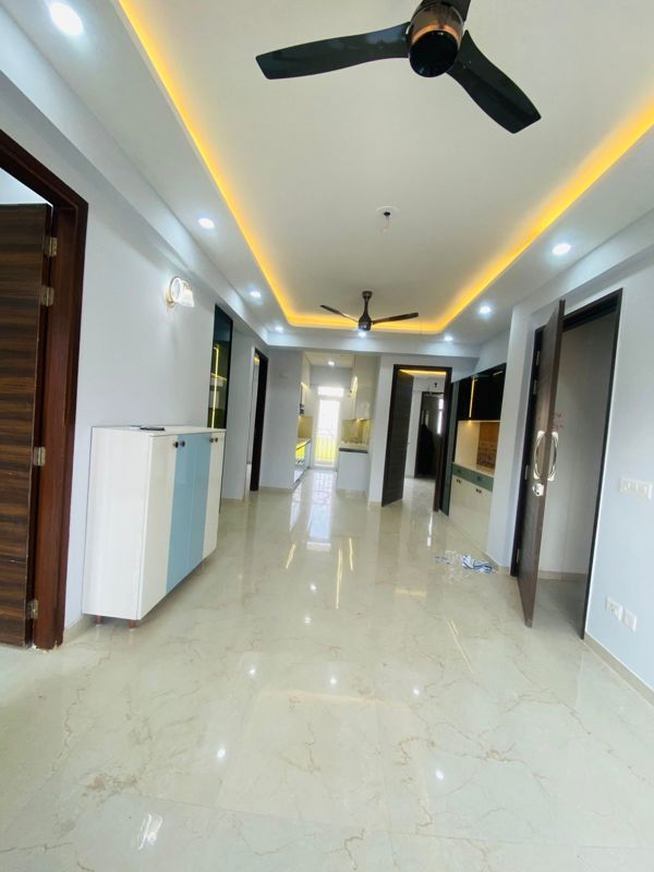 5 BHK for rent in Sector 67, Gurugram — semi-furnished — 2250 sq.ft — Ansal API Esencia