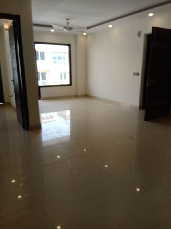 5 BHK for rent in Sector 67, Gurugram — semi-furnished — 2250 sq.ft — Ansal API Esencia