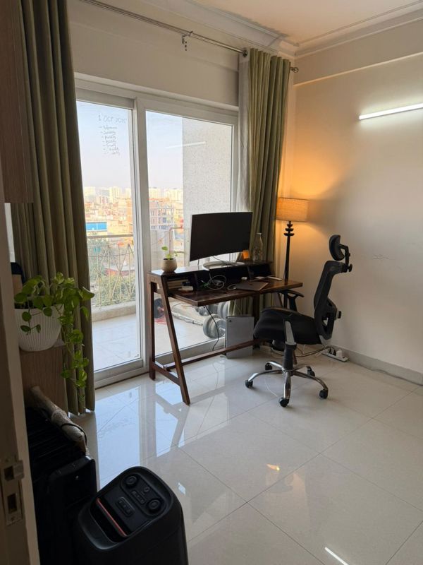 5 BHK for rent in Sector 68, Gurugram — furnished — 1245 sq.ft — Pareena Micasa