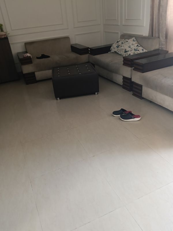 5 BHK for rent in Sector 70, Gurugram — semi-furnished — 1510 sq.ft — GPL Eden Heights