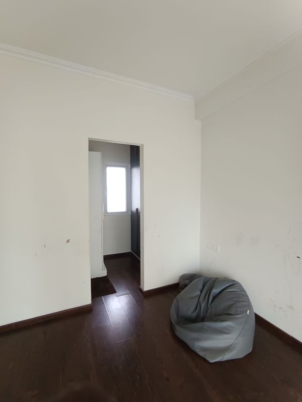 5 BHK for rent in Sector 70a, Gurugram — semi-furnished — 1950 sq.ft — AIPL The Peaceful Homes