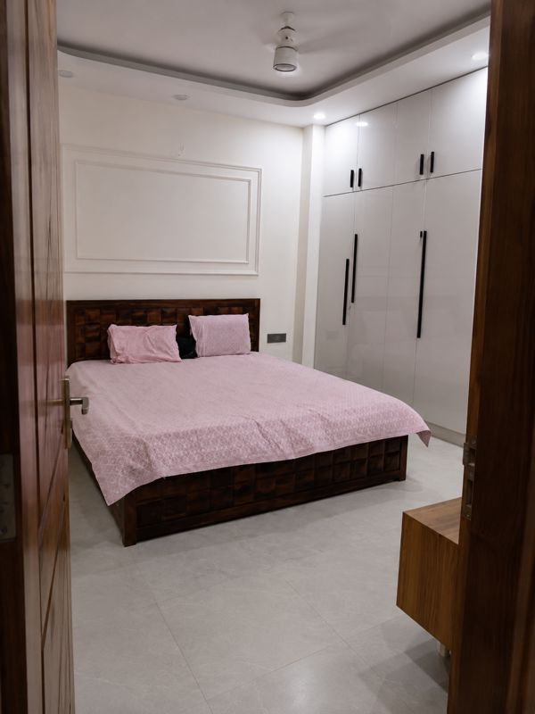 5 BHK for rent in Sector 71, Gurugram — furnished — 1000 sq.ft — Raj One Good Earth