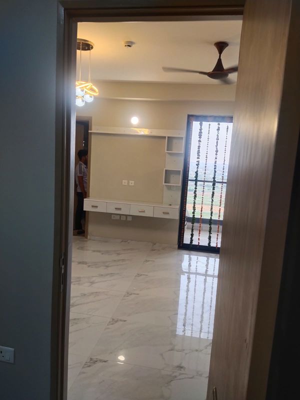 5 BHK for rent in Sector 74, Gurugram — semi-furnished — 2060 sq.ft — M3M Skywalk