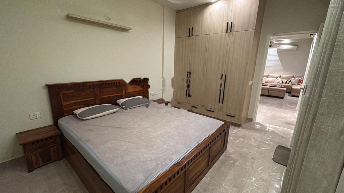 5 BHK for rent in Sector 79, Gurugram — semi-furnished — 2980 sq.ft — Mapsko Mount Ville