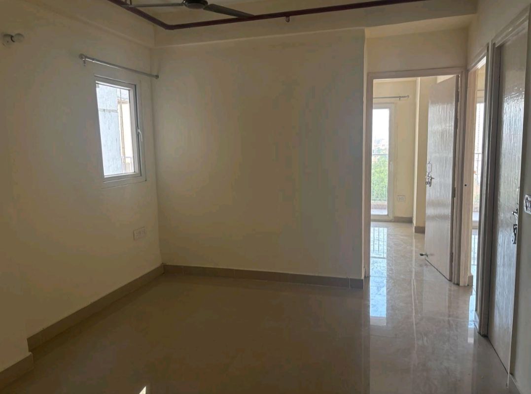 5 BHK for rent in Sector 81, Gurugram — semi-furnished — 677 sq.ft — GLS Avenue 81