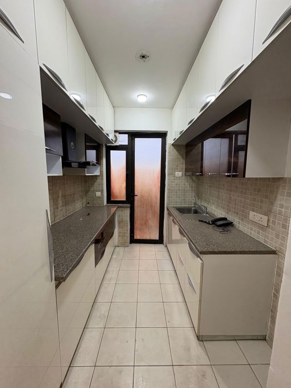 5 BHK for rent in Sector 88a, Gurugram — semi-furnished — 1500 sq.ft — Godrej Icon