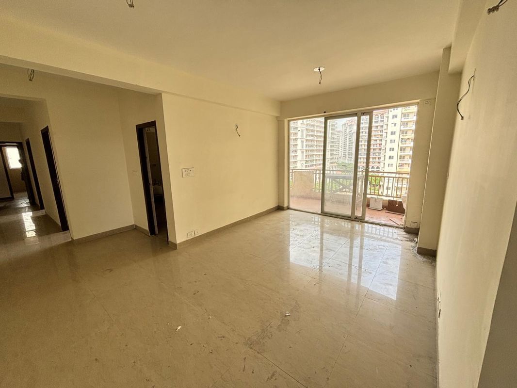 5 BHK for rent in Sector 88a, Gurugram — semi-furnished — 1565 sq.ft — The Center Court Sports Residences