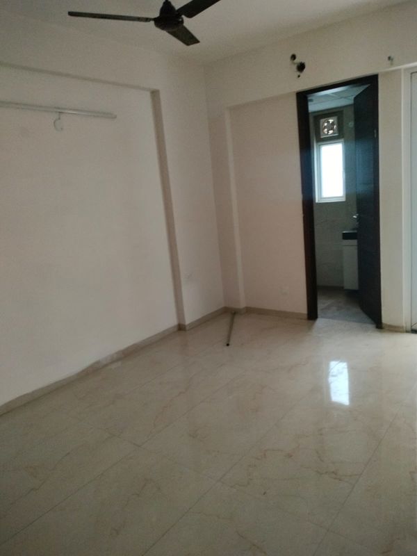 5 BHK for rent in Sector 88a, Gurugram — semi-furnished — 1565 sq.ft — The Center Court Prime