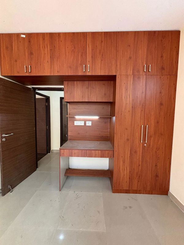 5 BHK for rent in Sector 88a, Gurugram — semi-furnished — 1565 sq.ft — The Center Court